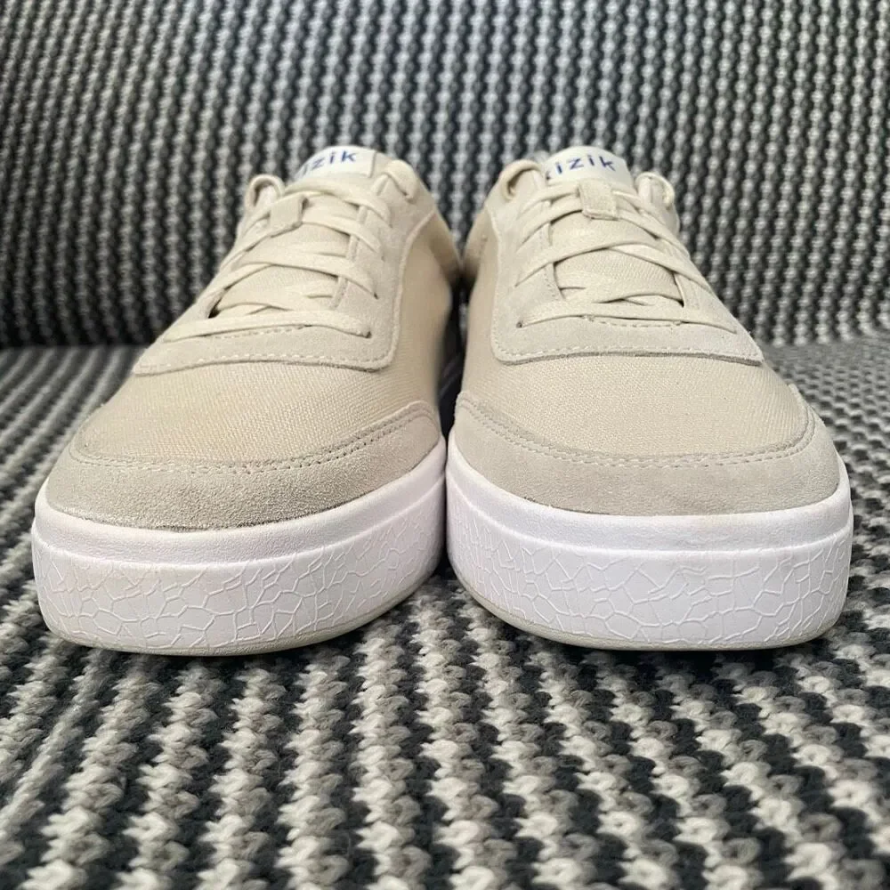 Kizik shoe 10